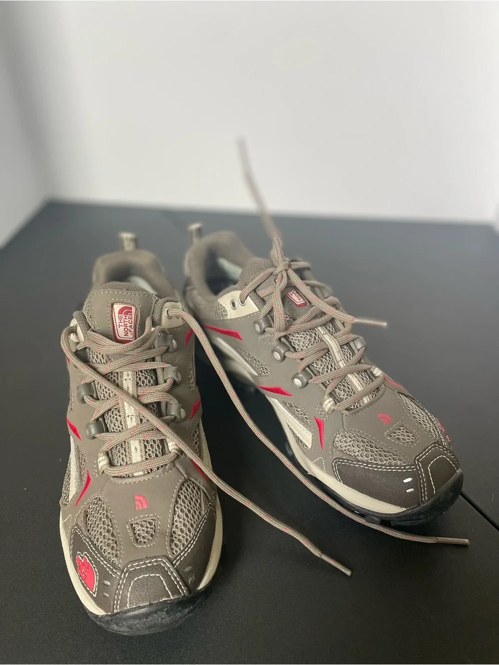 The North Face Vibram Hiking Shoes Taupe and Pink Size 7.5